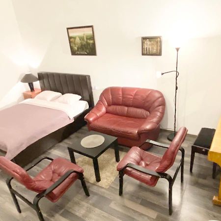 Centro Apartment Near Gedimas Avenue Vilnius Ngoại thất bức ảnh