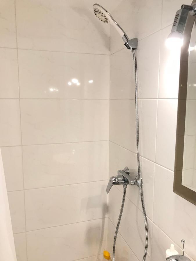 Centro Apartment Near Gedimas Avenue Vilnius Ngoại thất bức ảnh